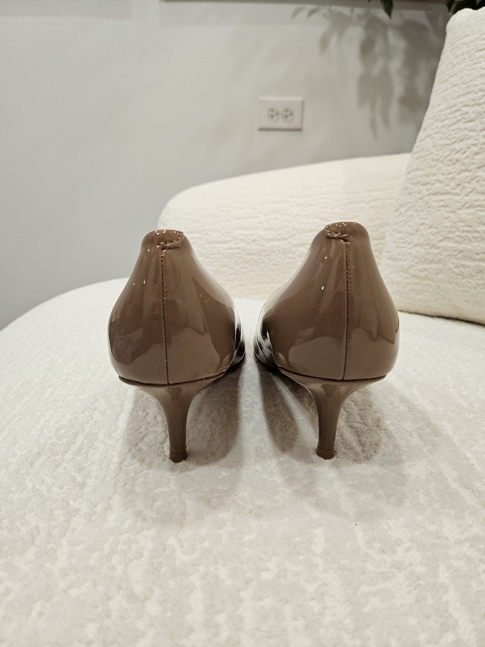 Nine West Women's Nude Patent Pointed-Toe Pumps - Picture 3 of 7